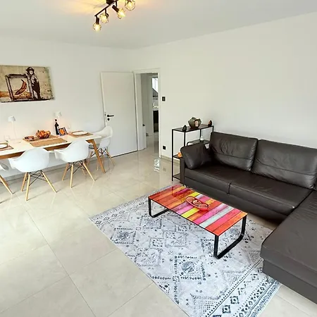 Skynest - Grosse Dachterrasse - Koeln & Duesseldorf Appartement Dormagen