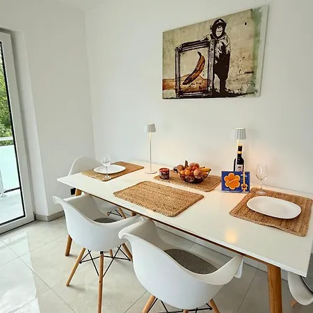 Skynest - Grosse Dachterrasse - Koeln & Duesseldorf Appartement