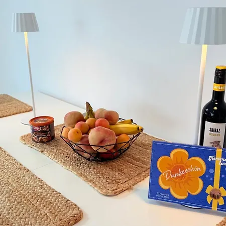 Skynest - Grosse Dachterrasse - Koeln & Duesseldorf Dormagen