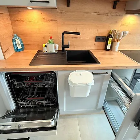 Himy - Moderne Mit Grosse Dachterrasse