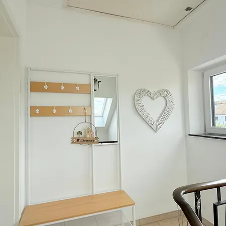 Skynest - Grosse Dachterrasse - Koeln & Duesseldorf Appartement *