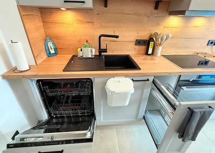 Himy - Moderne Mit Grosse Dachterrasse