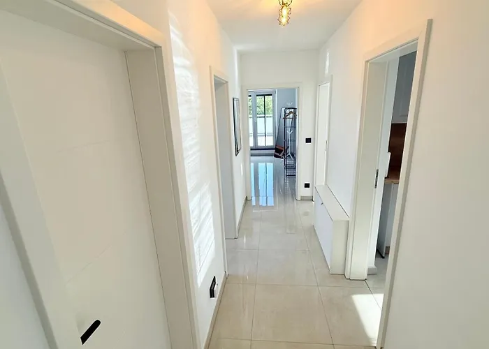 Himy - Moderne Mit Grosse Dachterrasse * Dormagen