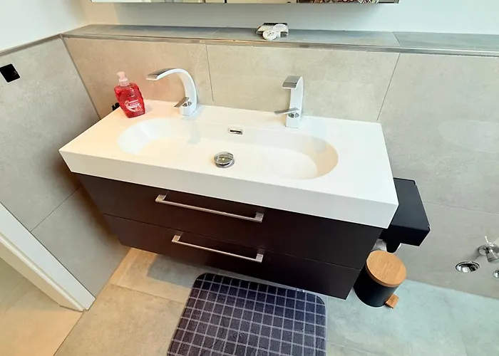 Appartement Himy - Moderne Mit Grosse Dachterrasse *